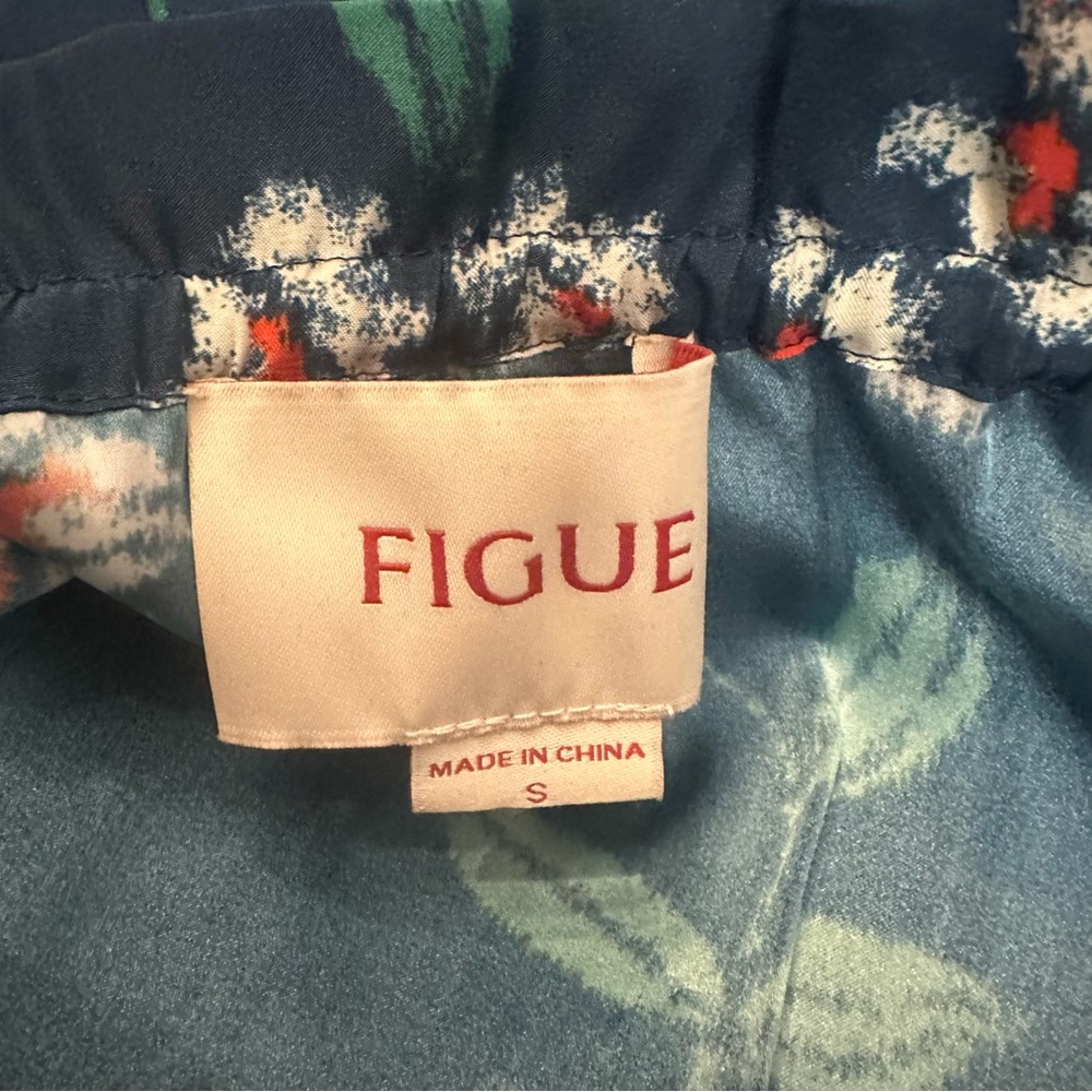 Figue Halima Navy floral blouse- Size small - Picture 6 of 6